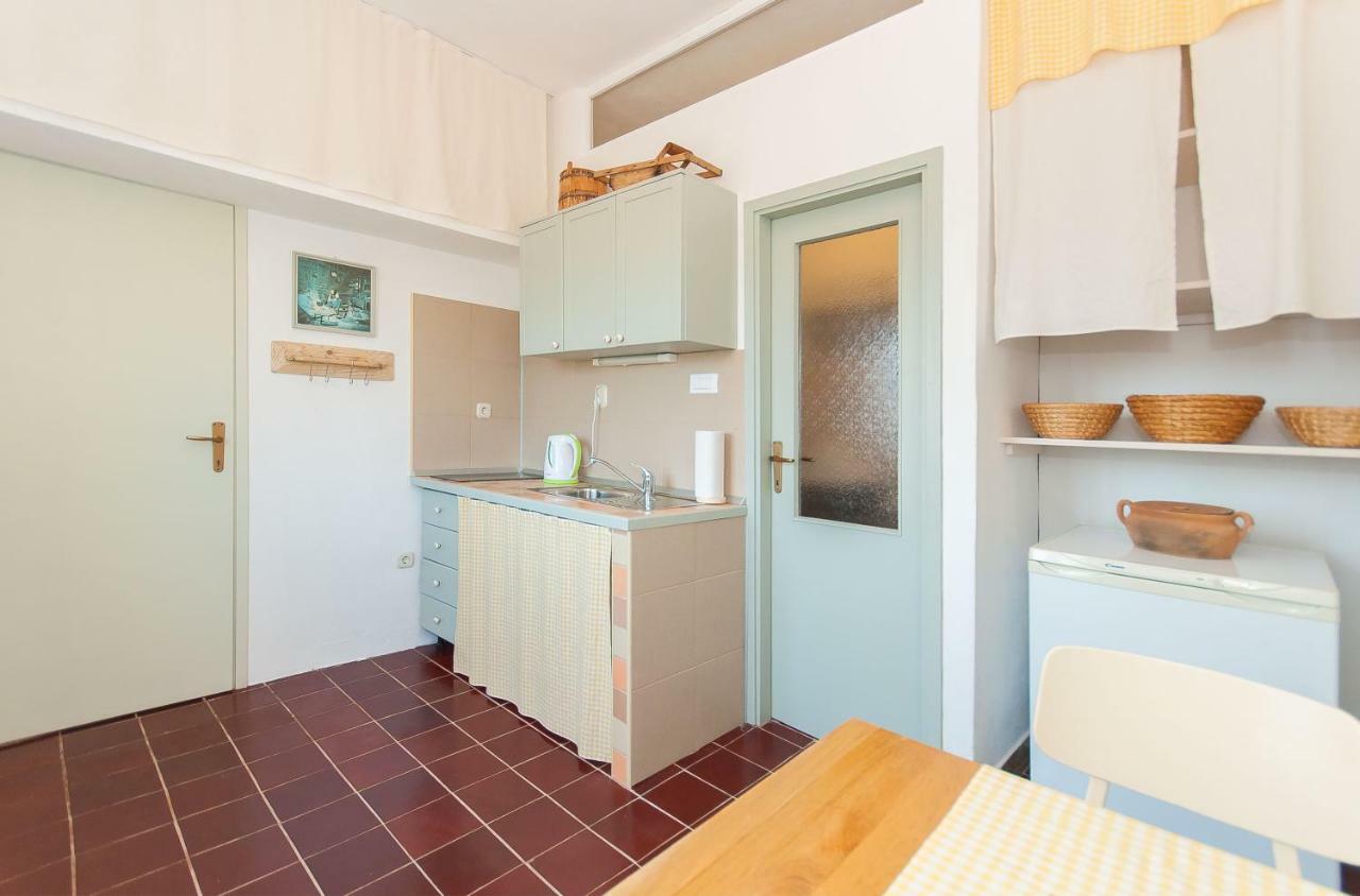 Orlovac Apartment *